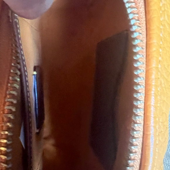 COACH Soft Pebble Leather Camera Bag in Papaya - Picture 5 of 5